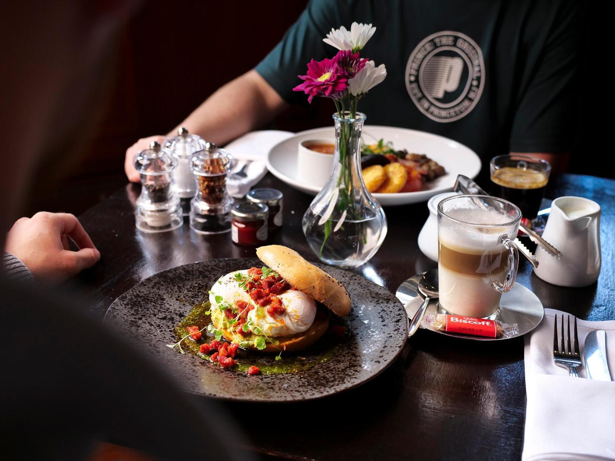 The Georgian Swansea 호텔 외부 사진